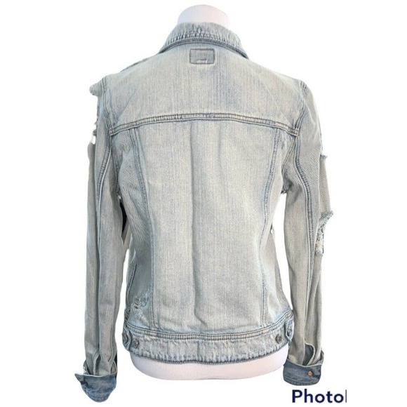Women’s American Eagle Denim Jean Jacket Cropped Medium Distressed Light Wash - Picture 2 of 7